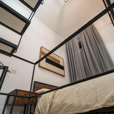 Home D'Elite Sistina - Trevi Fountain Рим Екстериор снимка